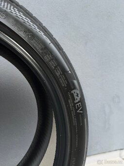 Letní pneumatiky Hankook iON evo 235/40 R19 96W XL EV - 3