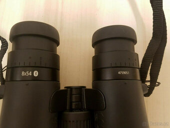 Dalekohled Zeiss Victory 8x54 RF - 3