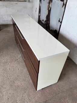 Komoda bílí lesk - 3