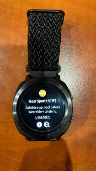 Chytré hodinky Samsung Galaxy Gear sport - 3