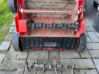 Provzdušňovač, vertikutátor HECHT - 3