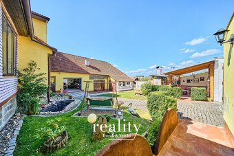 Rodinný dům 179 m², pozemek 1374 m² Vyskytná - 3