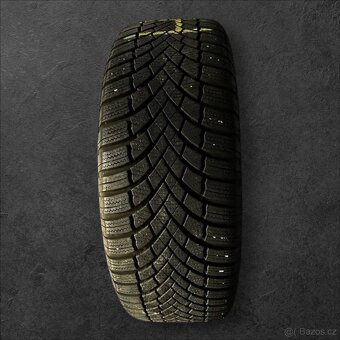 Alu kola VW 5x112 + zimní 205/50r17 - 3