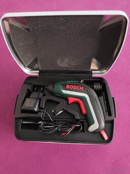 Akumulátorový šroubovák BOSCH IXO - 3