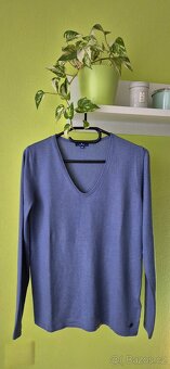 Dámský elegantní svetřík TT - 3