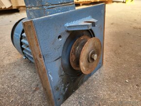 Elektromotor MEZ 1,1Kw 2825 ot/min 2ks - 3