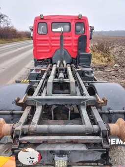 Avia D75 hákový nosič kontejneru - 3