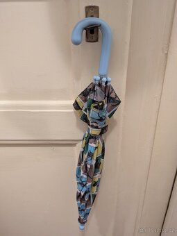 Krásný dětský deštník s dinosaury - 3