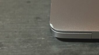 MacBook Pro 13,3" 2022 M2 - 3