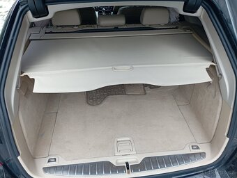 BMW F11 světlý kožený interiér - 3