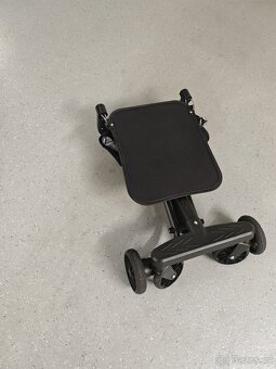 Černý kočár "golfky" - 3