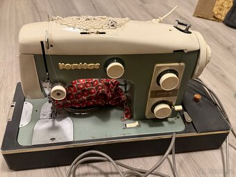 Šičí stroj Veritas - 3