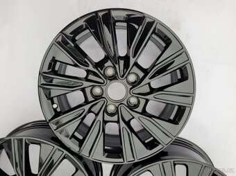 Sada kol Volkswagen T7 Multivan R17 Dundrod - 3