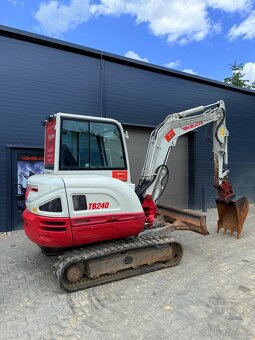 Pásové rypadlo Takeuchi TB 240 POWERTILT - 3
