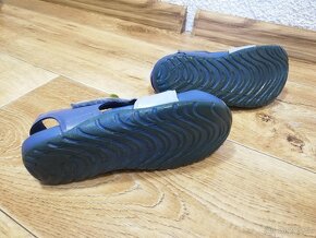 Dětské pantofle Nike vel. 32 - 3