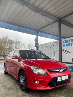 Hyundai i30 2011 1.6CRDi - 3
