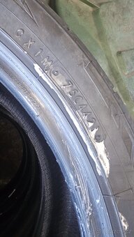 NITTO NT555G2 275/35R20 - 3