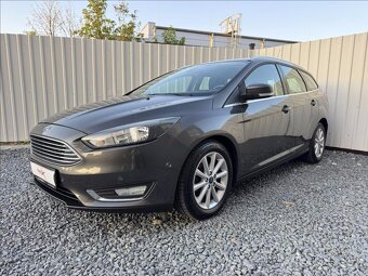 Ford Focus 1,5 TDCi Titanium 1.maj ČR - 3