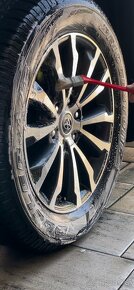 Pneumatiky Brodgestone na Toyota - 3