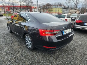 Škoda Superb 2.0 TDI Style Plus Led - 3