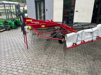Shrnovač píce, sena FARM LAND KS 460 ZÁNOVNÍ STAV - 3