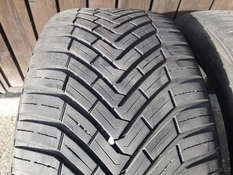 225/45R17 94V Continental AllSeasonContact - 3
