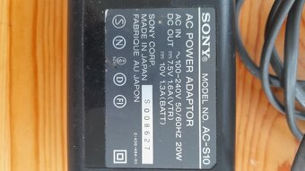Nabíječka k videokameře sony - 3