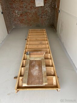 interiérové schodiště z dubu - 3