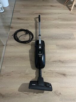 Miele vysavač - 3