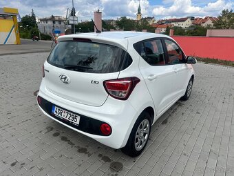 Prodám Hyundai i10 1.0i Automat 7700 Km ČR 1. MAJ - 3