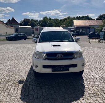 Toyota Hilux 2,5D4D Extra Cab Life 106kw - 3
