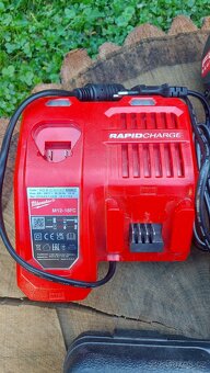 Rázový utahovák Milwaukee M18 - 3