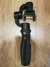 3 osy steadycam stabilizator na akcni kamery - 3