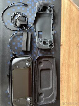 Steam Deck 256GB – jako nový, 1TB karta + dock ZDARMA - 3
