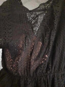 Mini krajkové černé šaty, univerzální - 3