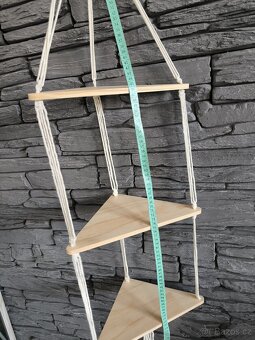 Rohová polička - 3