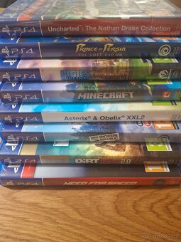 Playstation PS4 PRO - 3