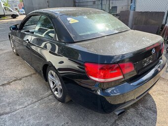 BMW E93 M-Paket náhradní díly blacksaphire - 3