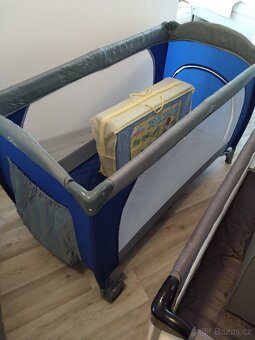 Prodám dětské cestovní postýlky včetně skládacích matrací. - 3