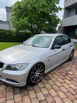 BMW E90 318i - 3