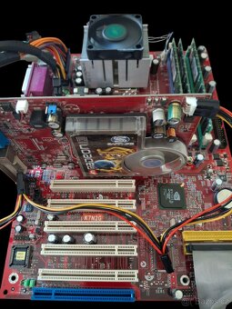 Retro základní deska MSI socket A + ATI Radeon X1300 256MB - 3