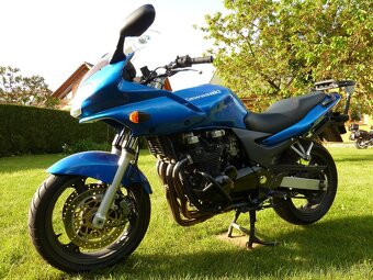 Kawasaki ZR7 - 3