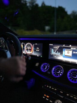 Mercedes E400D AMG 2019 (+druhá sada kol) - 3