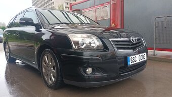 Toyota Avensis, 1.8VVTi top stav - 3