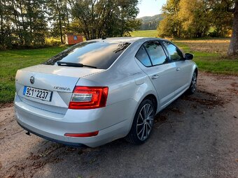 Škoda octavia 2,0 tdi 110 kw 2014 výbava - 3
