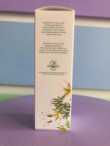 Young Living Bloom Brightening Essence sérům pleťový krém - 3