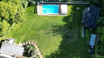 Prodej vícegeneračního domu 5+kk (207 m²) na pozemku 1499 m2 - 3