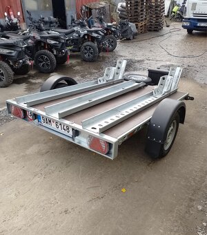 Půjčovna nonstop- přívěsný vozík VAAP na přepravu motorek - 3