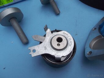 Rozvodová sada SKF s vodní pumpou - VKMC 06134-2 - 3