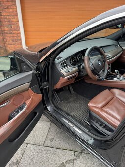 BMW 550i GT, V8 M-POWER, originál M - na splátky pro všechny - 3